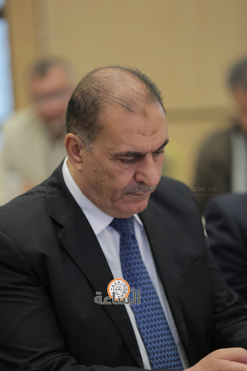 Madar Al-Saa Images 0.4197792153583325