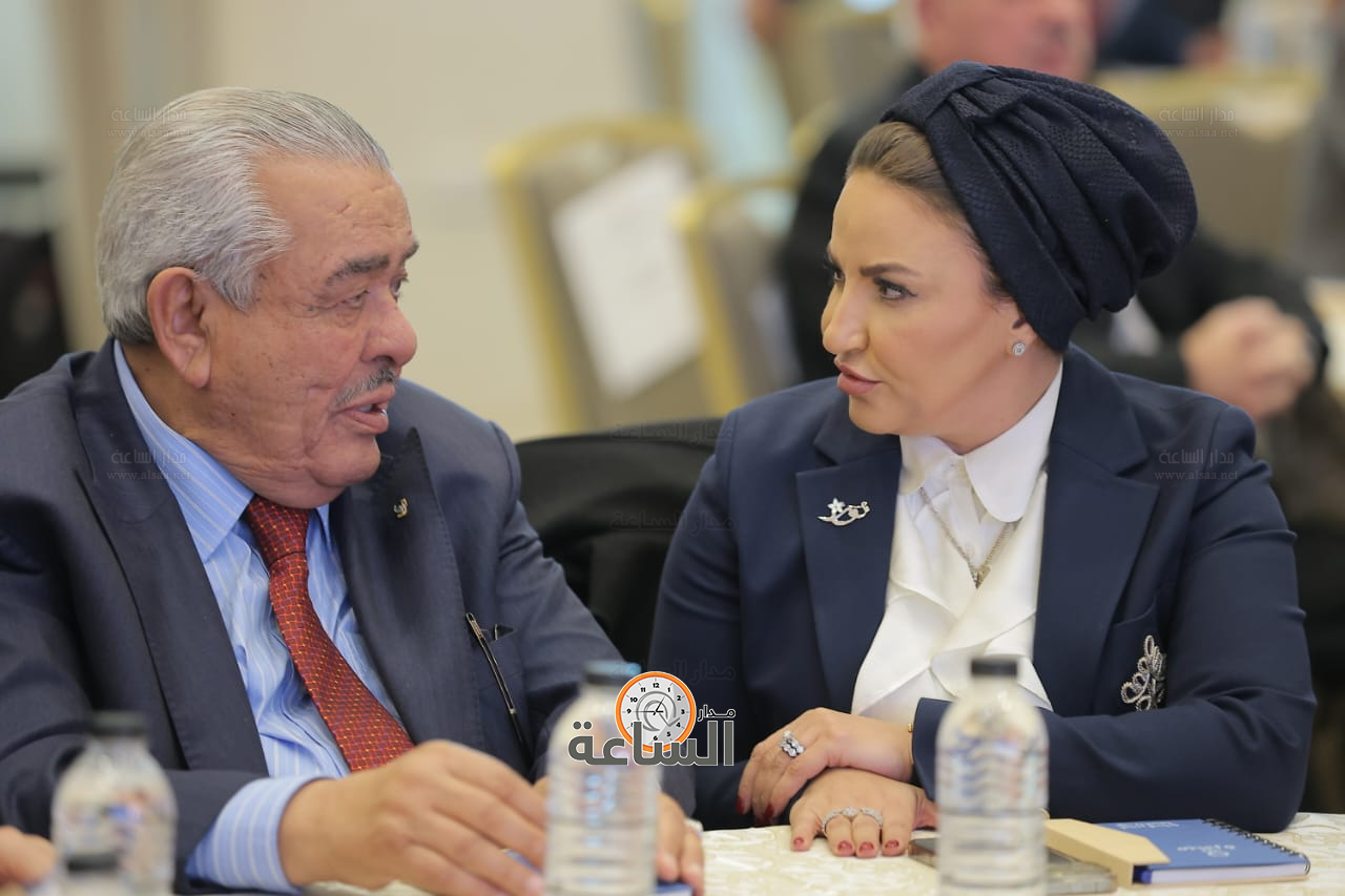 Madar Al-Saa Images 0.47356018655431675