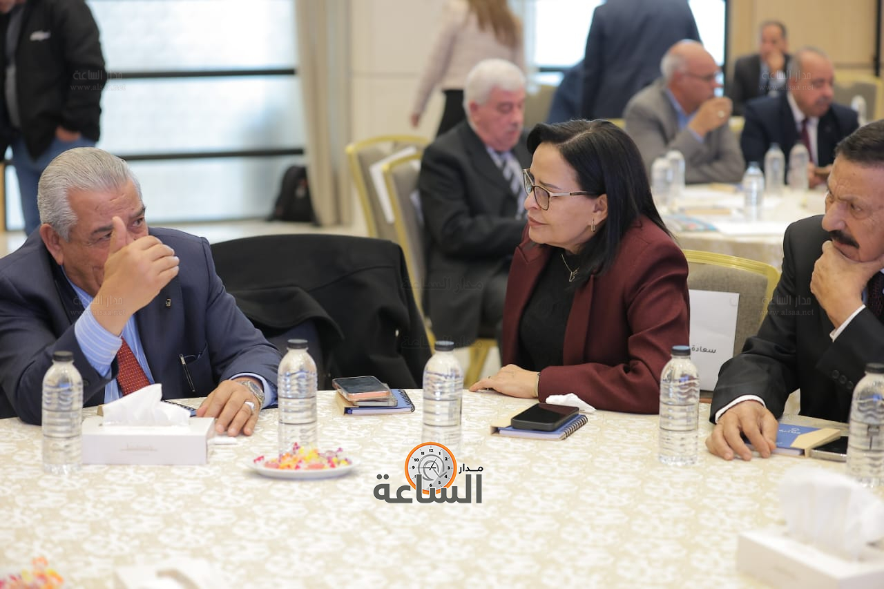 Madar Al-Saa Images 0.34055332533802274