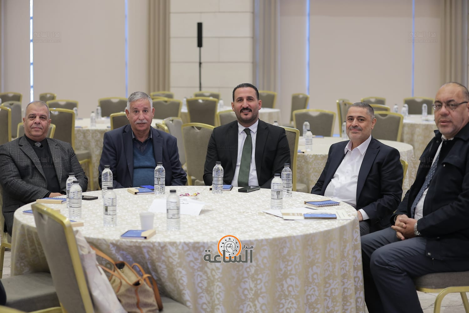 Madar Al-Saa Images 0.4930219038199989