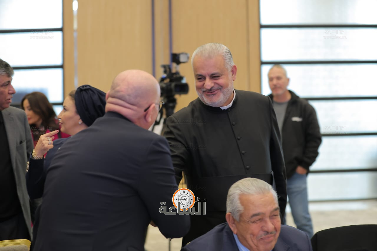 Madar Al-Saa Images 0.24579015225250989