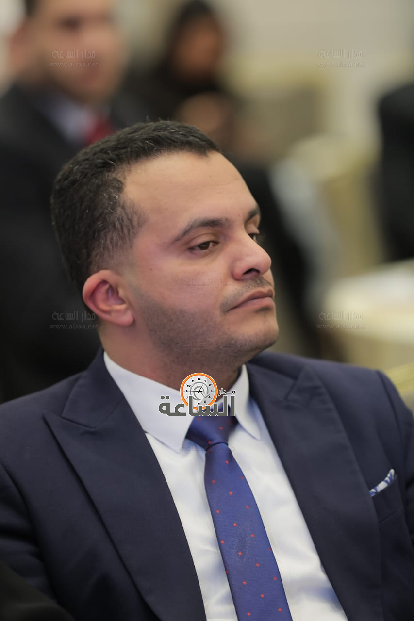 Madar Al-Saa Images 0.016207750101286167