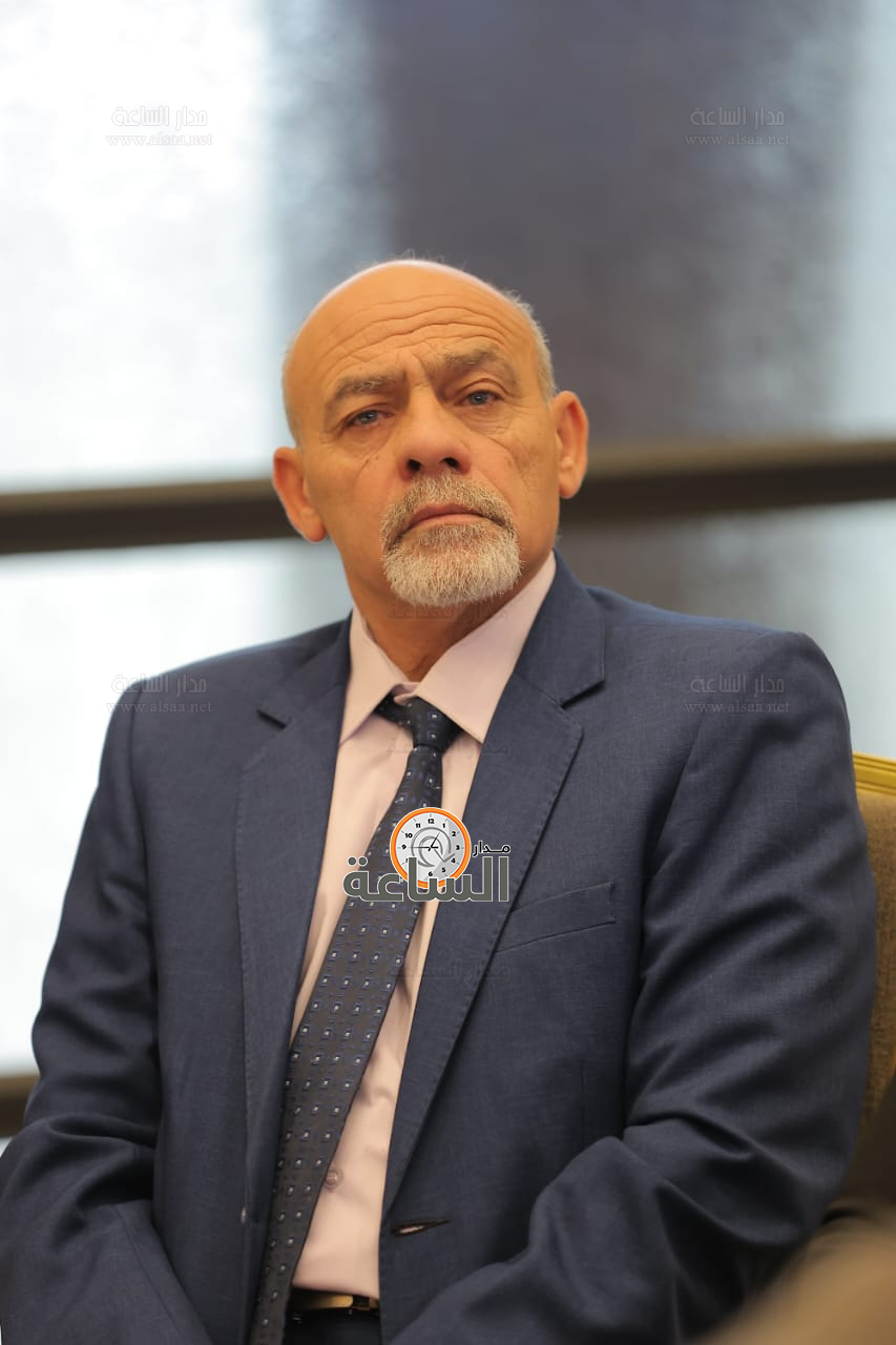 Madar Al-Saa Images 0.9511381219539542