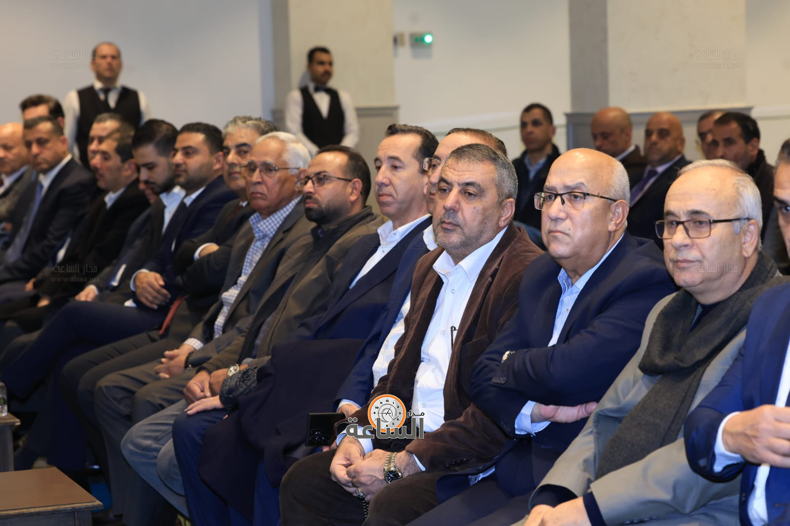 Madar Al-Saa Images 0.9605731358032019