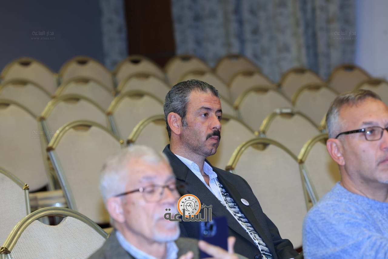 Madar Al-Saa Images 0.6523866785558109