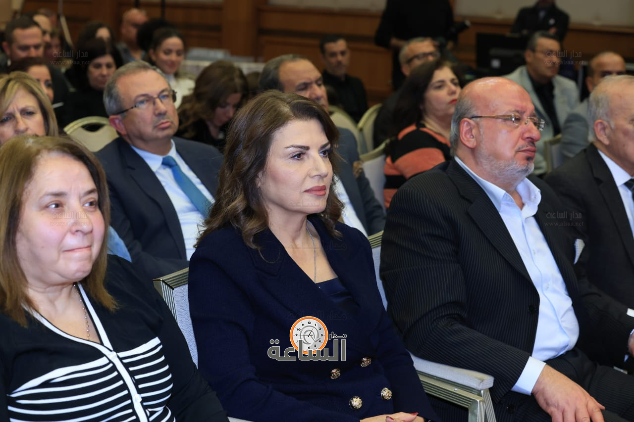 Madar Al-Saa Images 0.22524169983462516