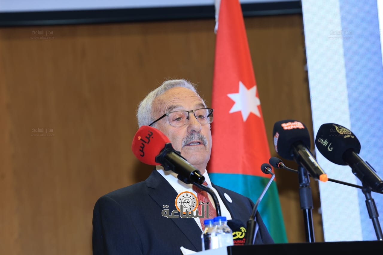 Madar Al-Saa Images 0.14777555591903968