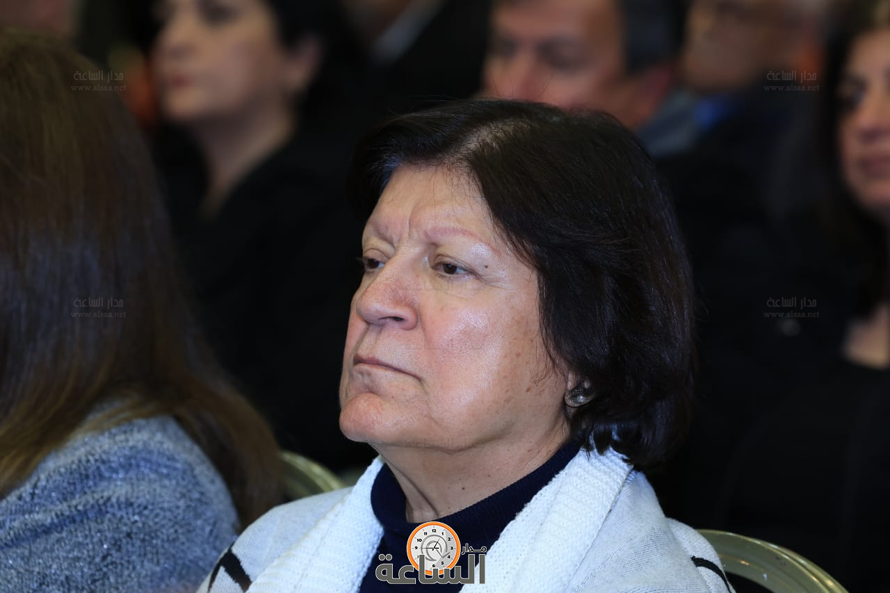 Madar Al-Saa Images 0.9853074761476335