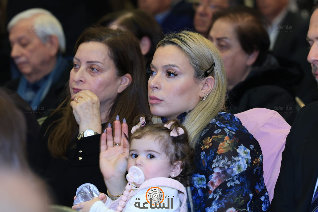 Madar Al-Saa Images 0.6000159681892601