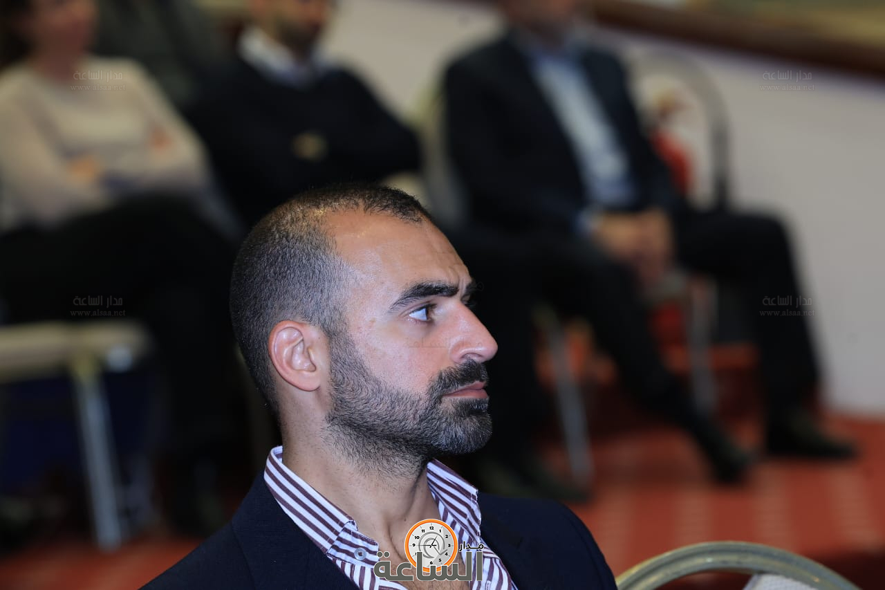 Madar Al-Saa Images 0.6994950302289825