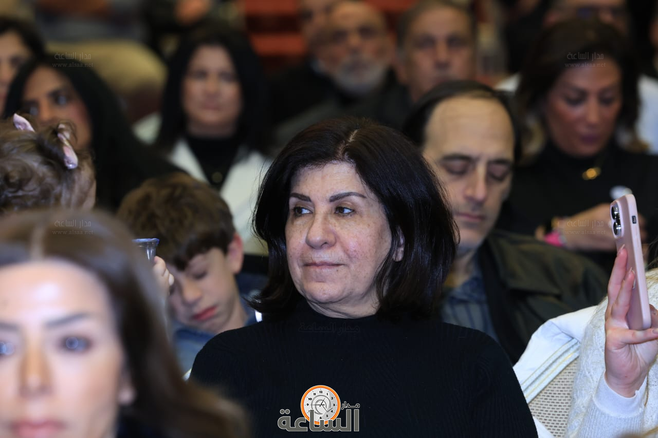 Madar Al-Saa Images 0.5388240587877071