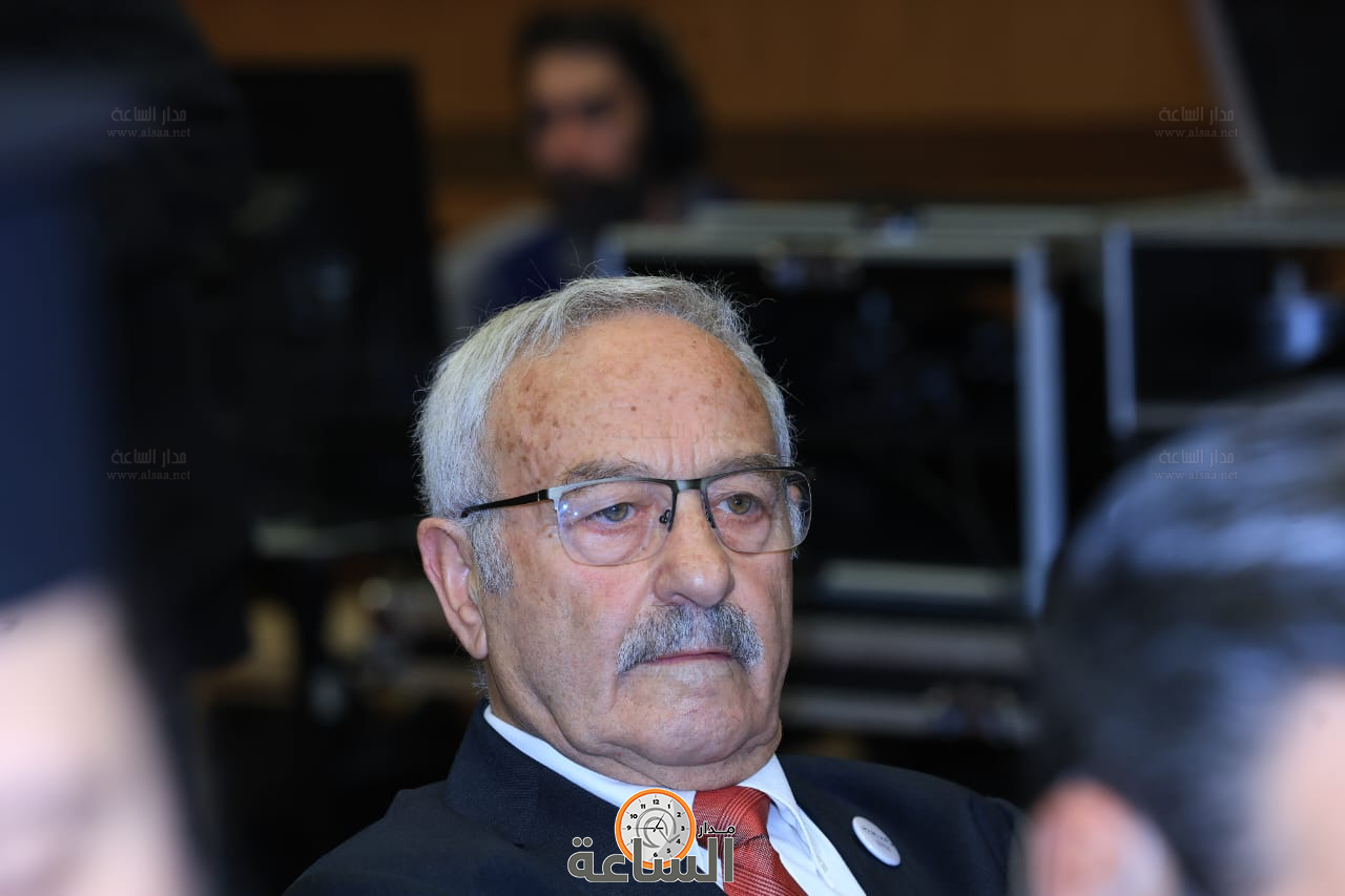 Madar Al-Saa Images 0.6478505319208041