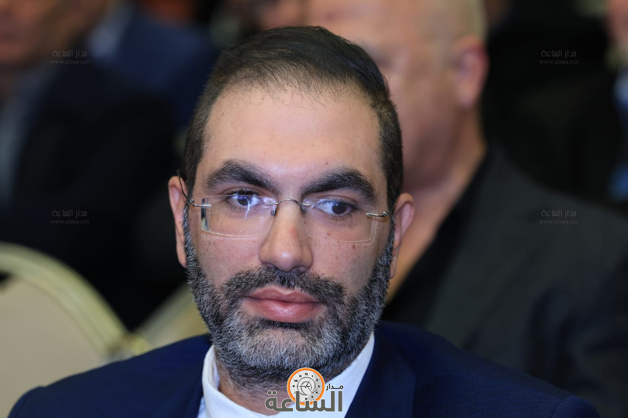 Madar Al-Saa Images 0.8195766659457056