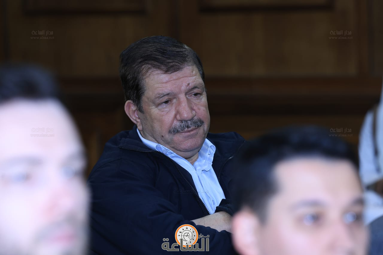 Madar Al-Saa Images 0.7900859387011435