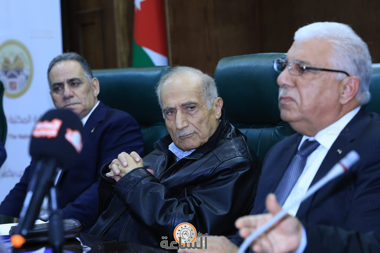 Madar Al-Saa Images 0.6396504935166641