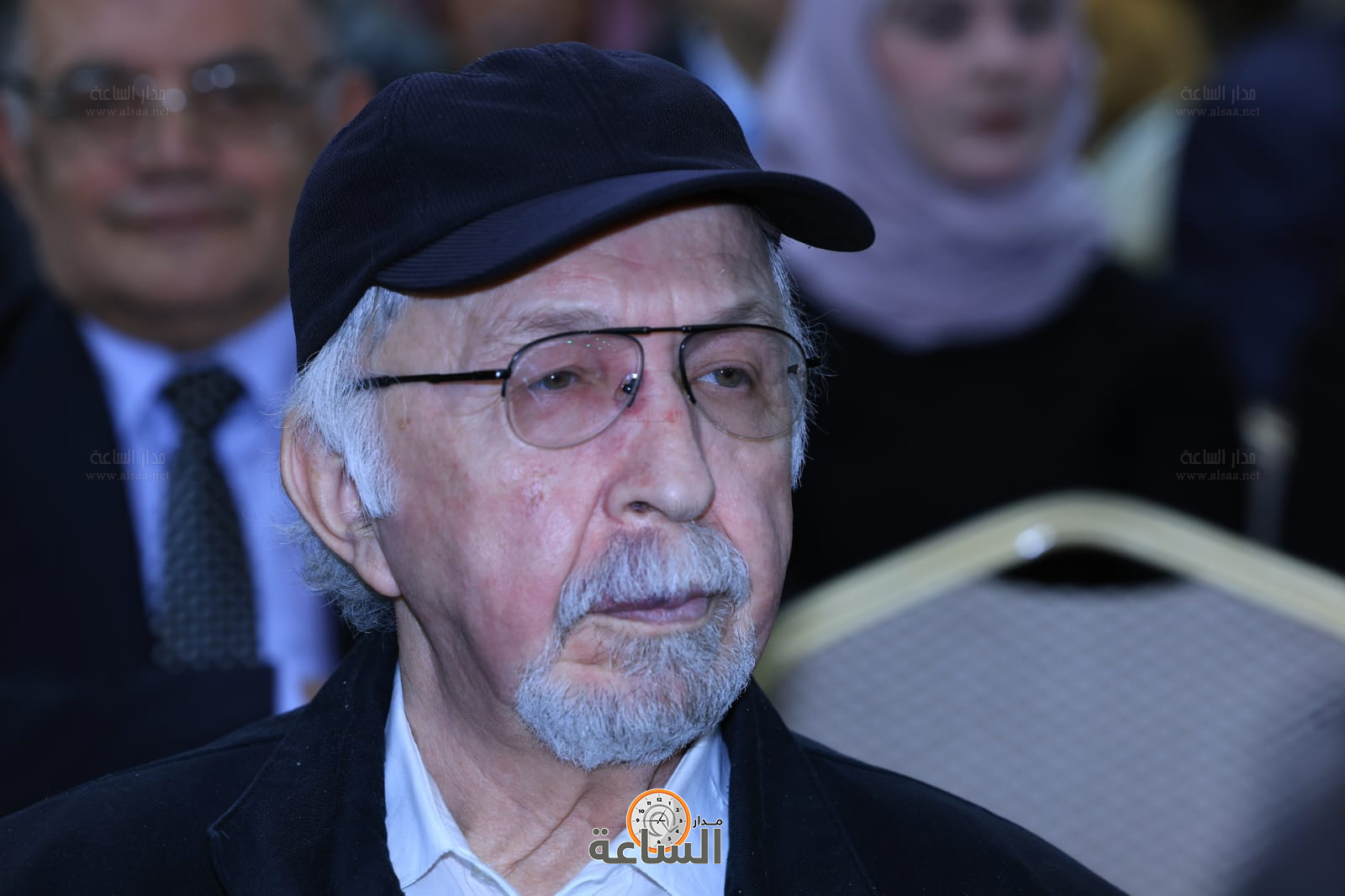 Madar Al-Saa Images 0.3861043548875537