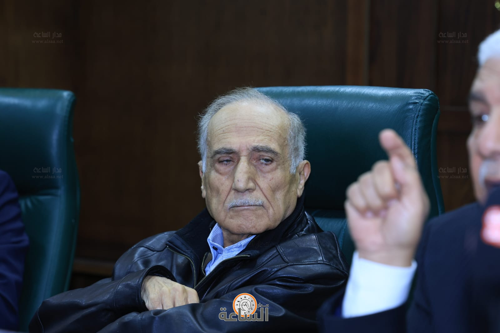 Madar Al-Saa Images 0.45102480135464484