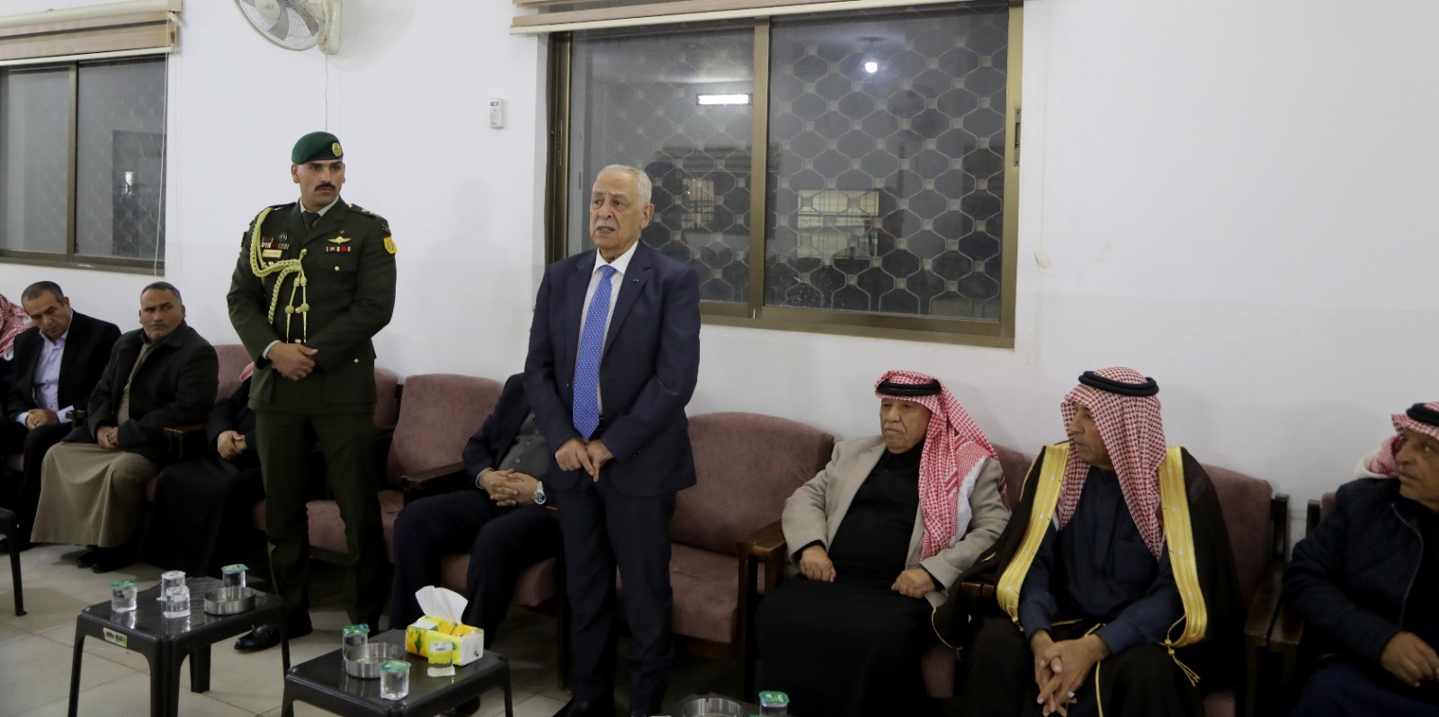 Madar Al-Saa Images 0.483172956222504