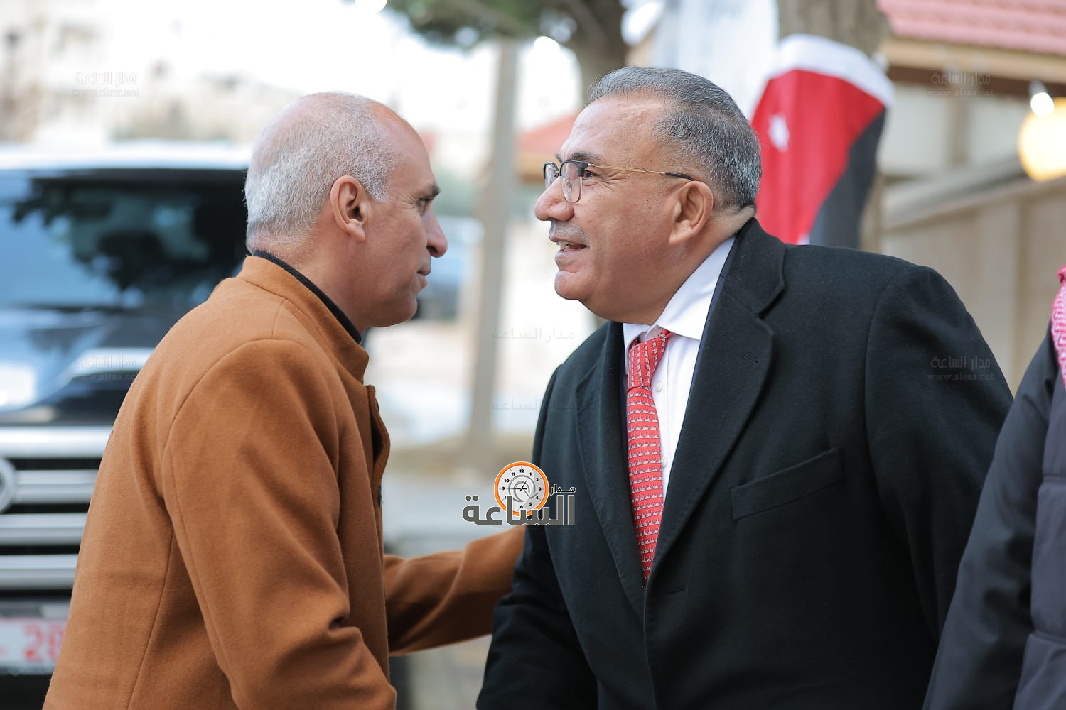 Madar Al-Saa Images 0.3280313155179635