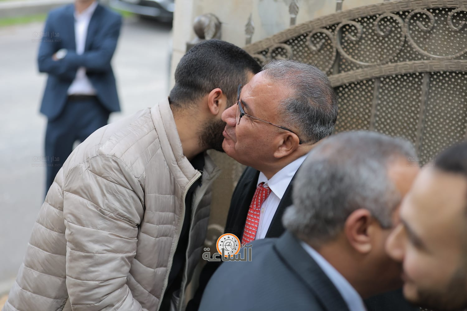 Madar Al-Saa Images 0.5841067765059241