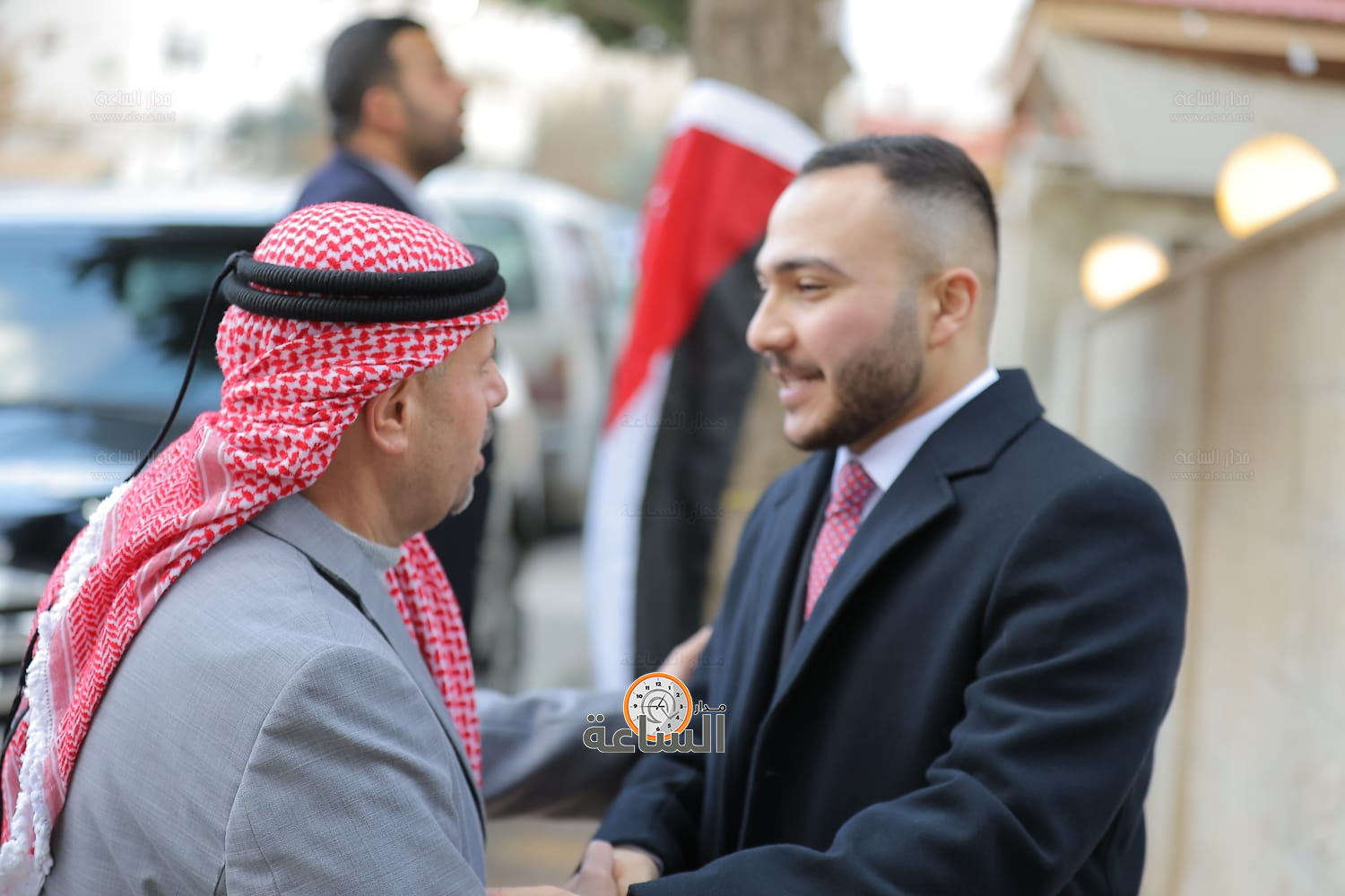 Madar Al-Saa Images 0.9581155381005714