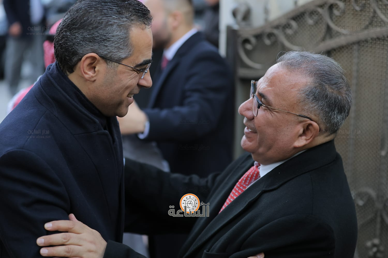 Madar Al-Saa Images 0.5159790432865162