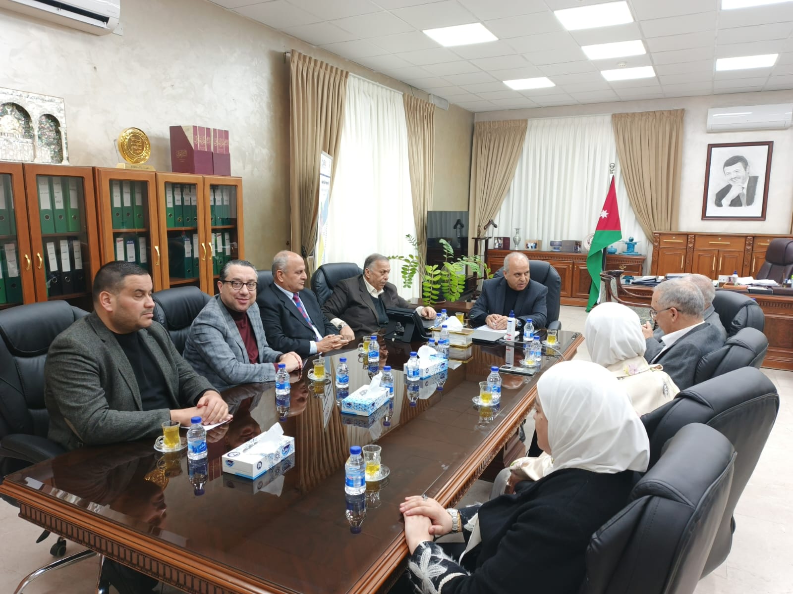 Madar Al-Saa Images 0.5175891376783374