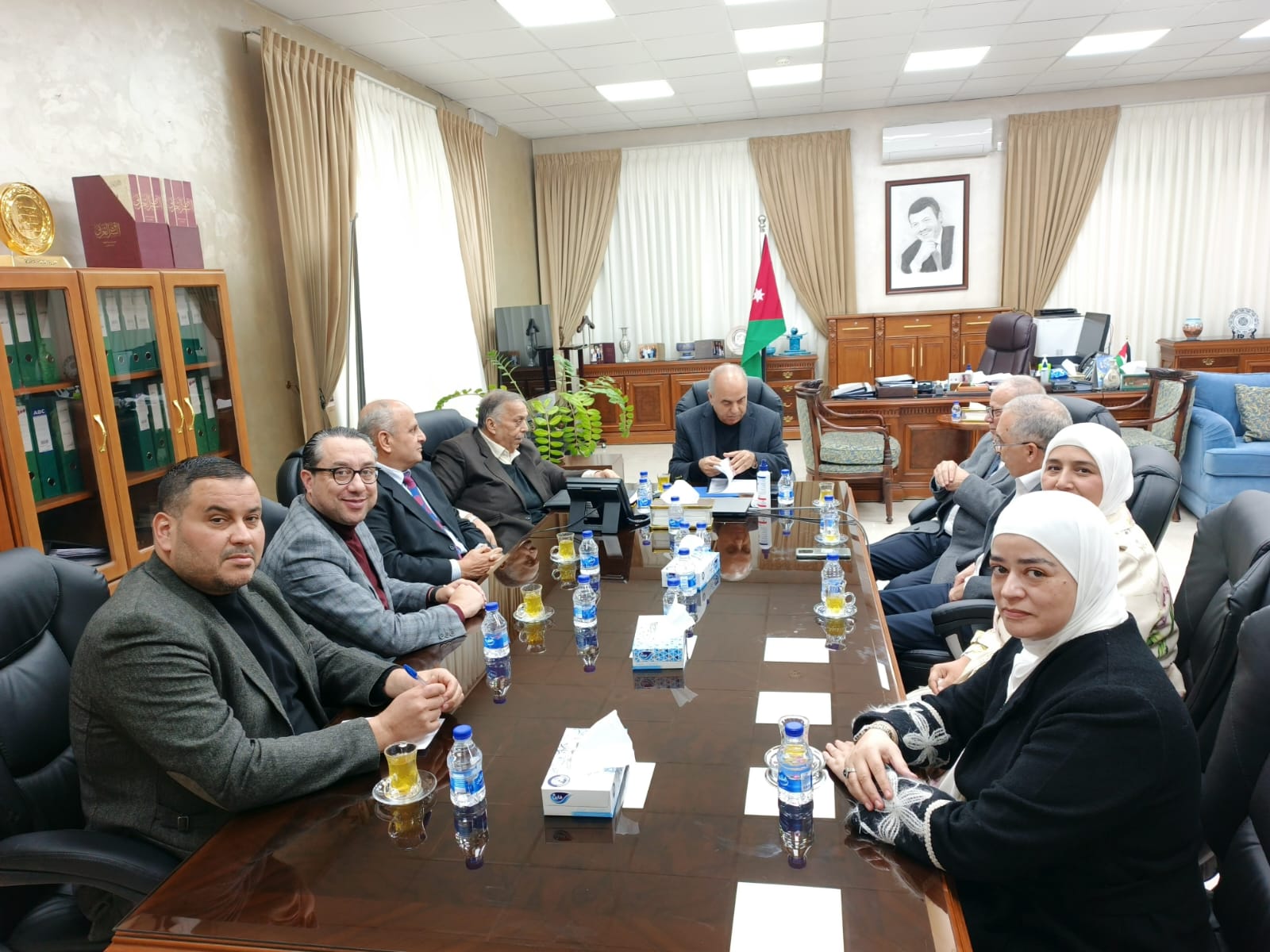 Madar Al-Saa Images 0.9580658067821347