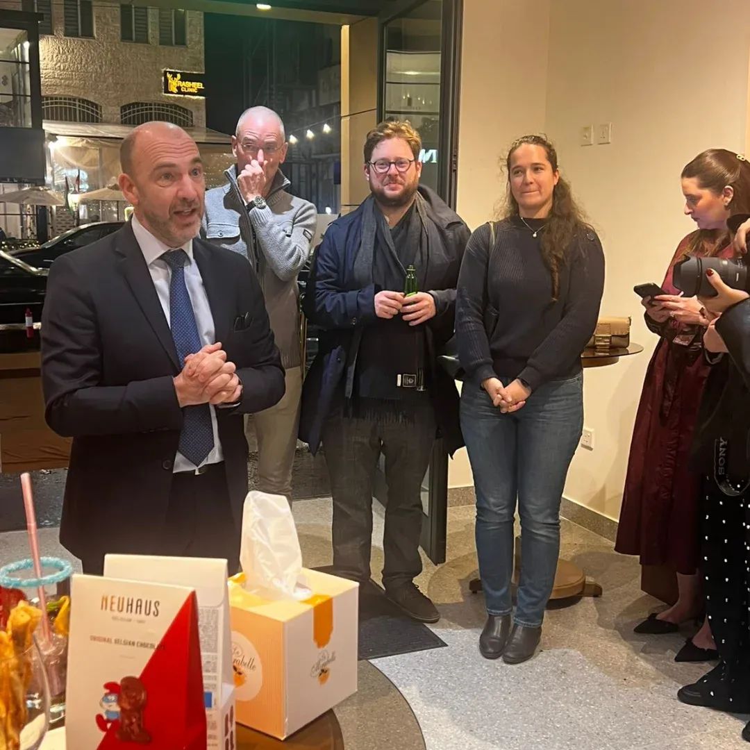 Madar Al-Saa Images 0.9041249172534436