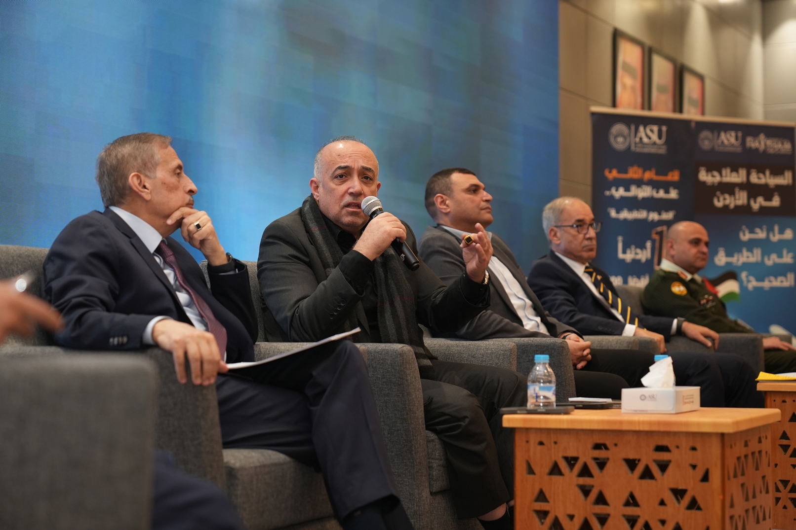 Madar Al-Saa Images 0.26273744232978813