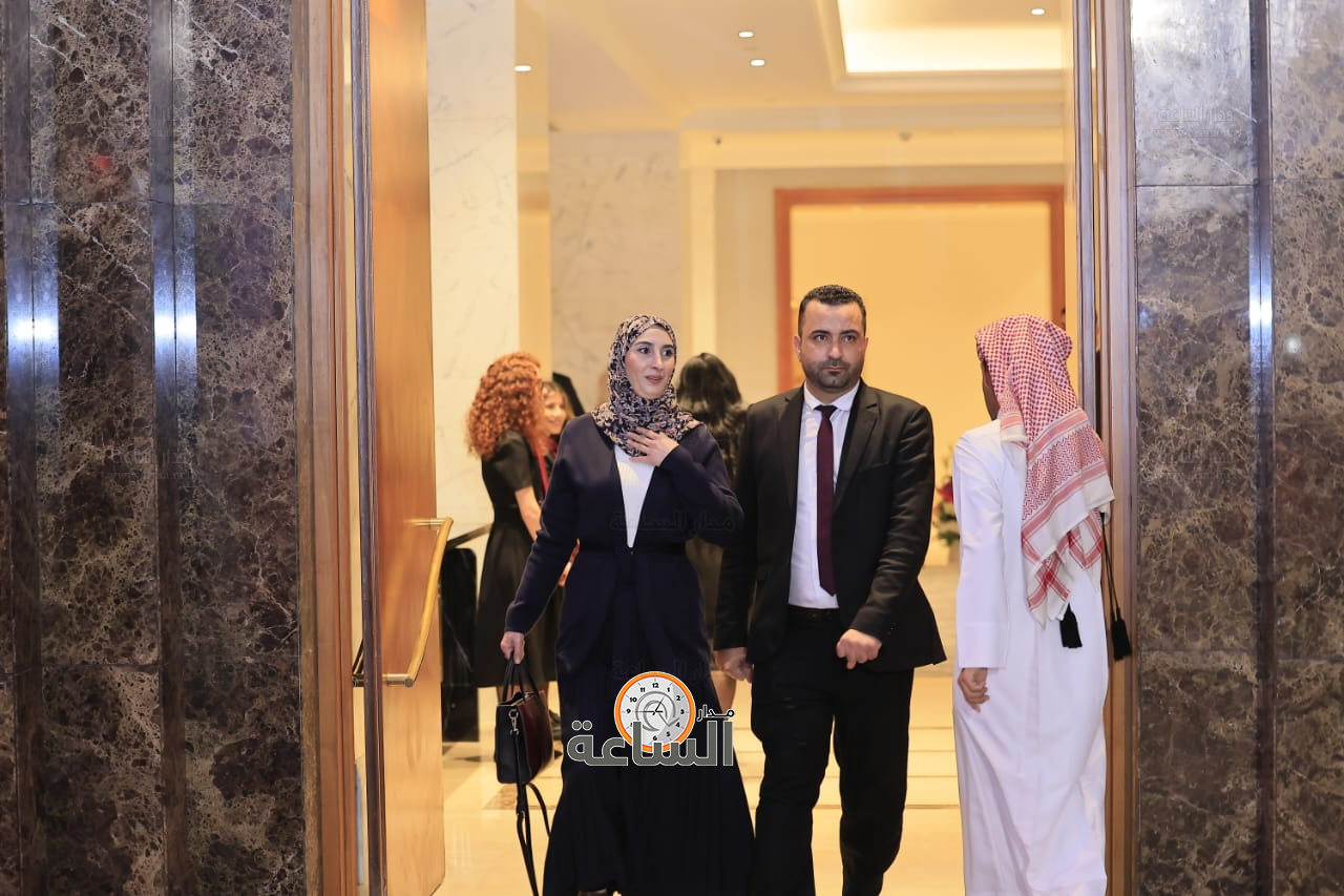 Madar Al-Saa Images 0.7517675618604667