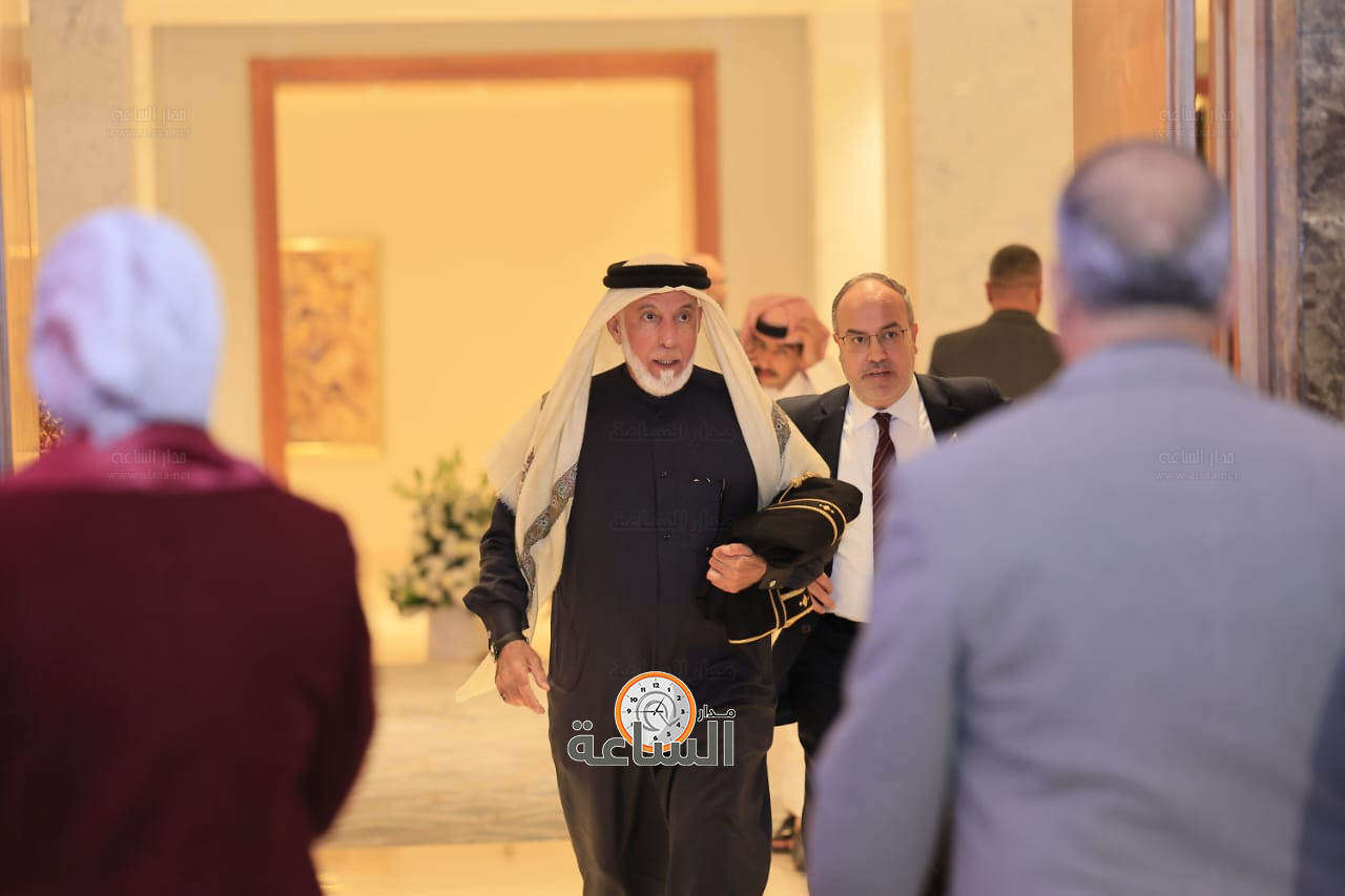 Madar Al-Saa Images 0.39046255742766456