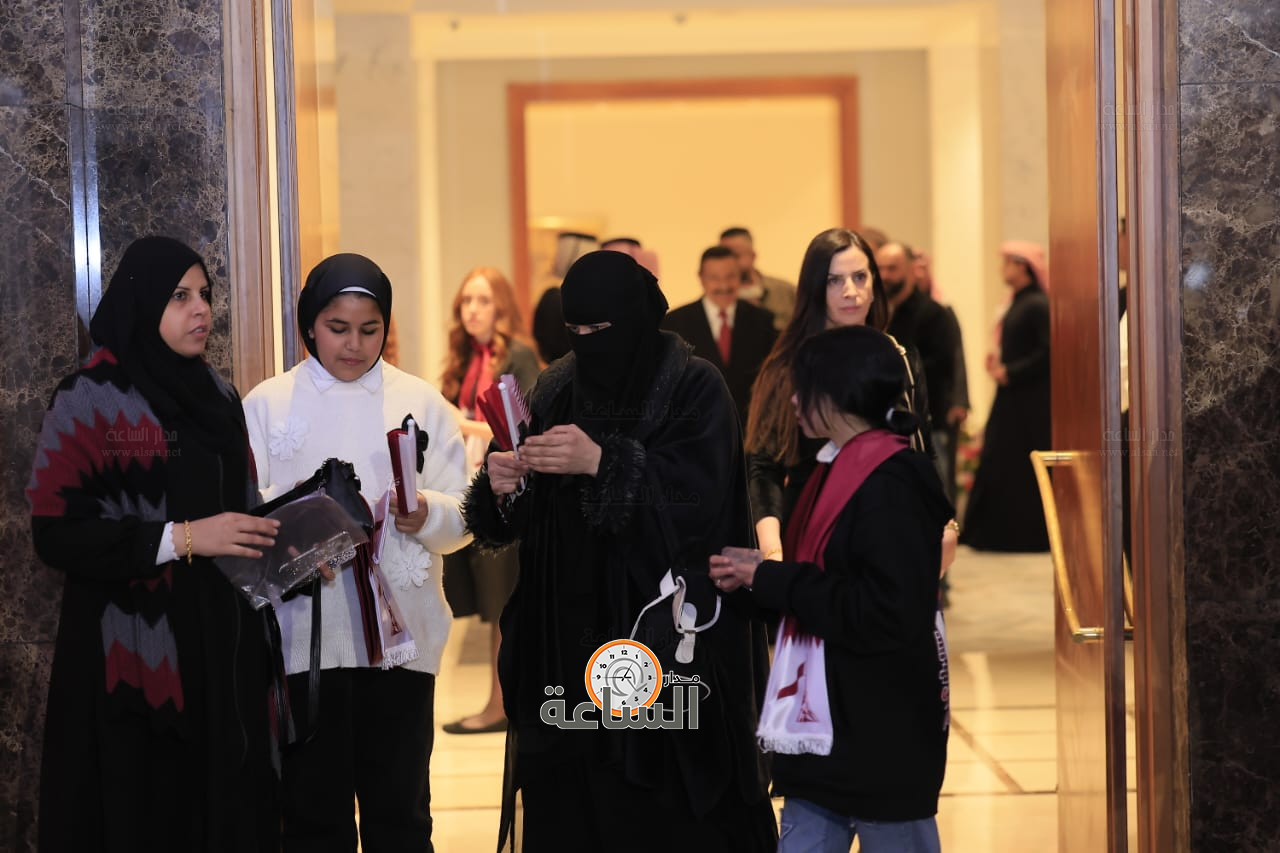 Madar Al-Saa Images 0.017447694735146513