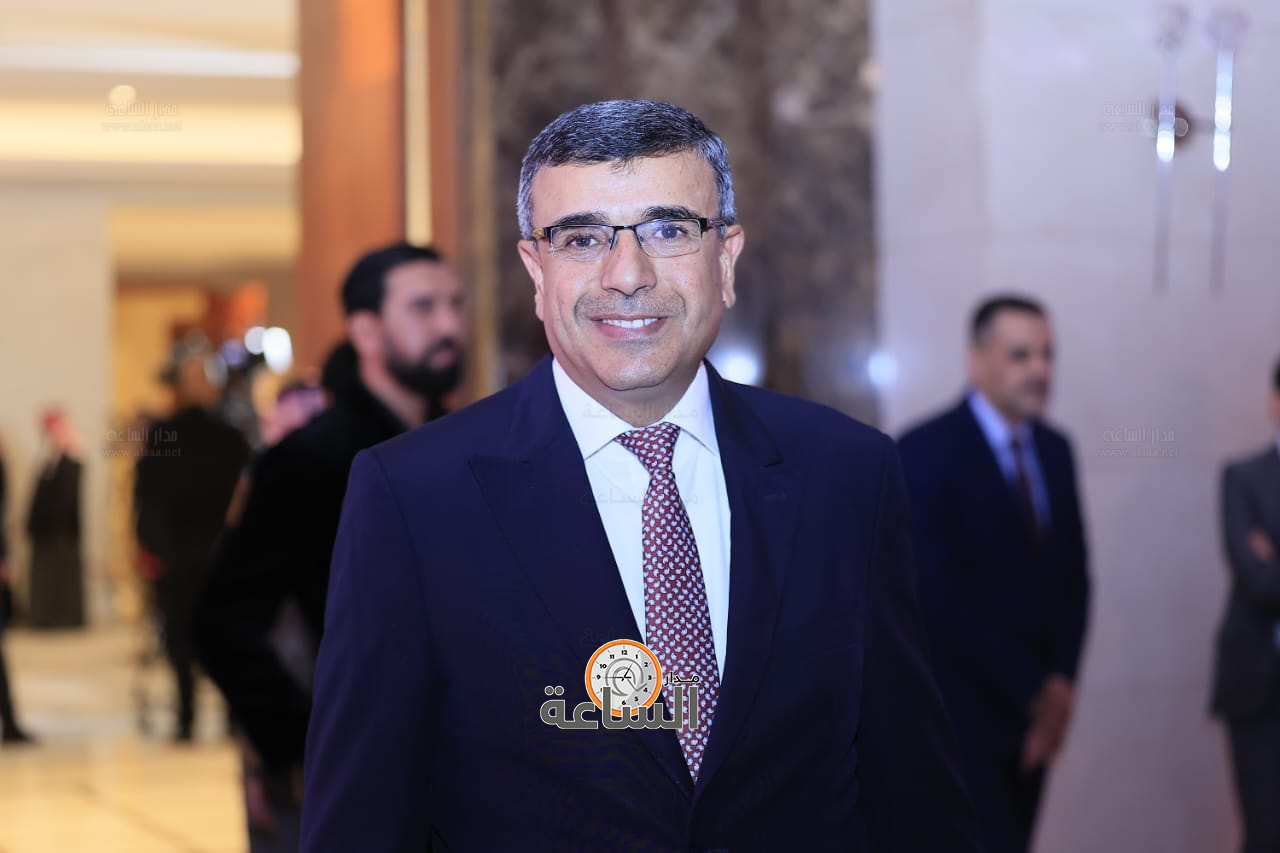 Madar Al-Saa Images 0.8663189868591112