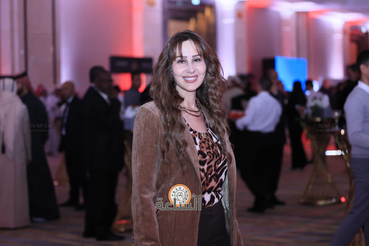 Madar Al-Saa Images 0.8488429855676414