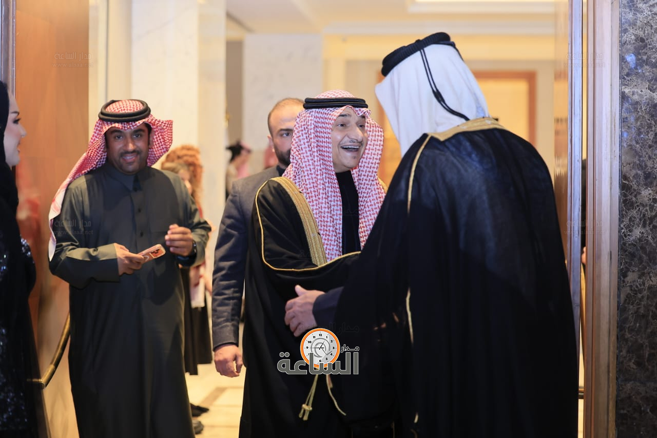 Madar Al-Saa Images 0.44010396551461417