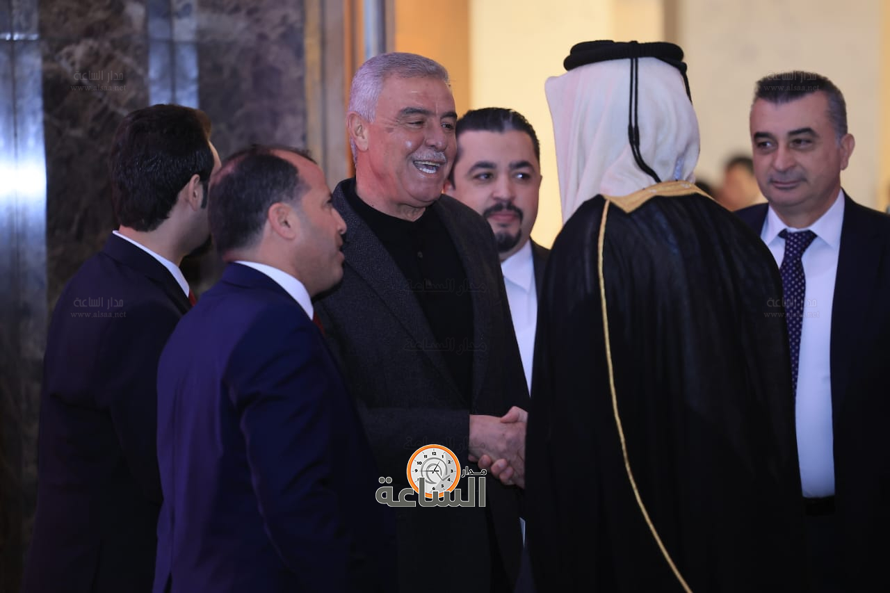 Madar Al-Saa Images 0.4625572084623246