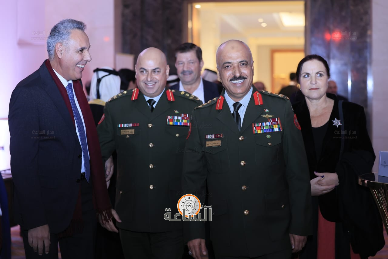 Madar Al-Saa Images 0.46350897643545996