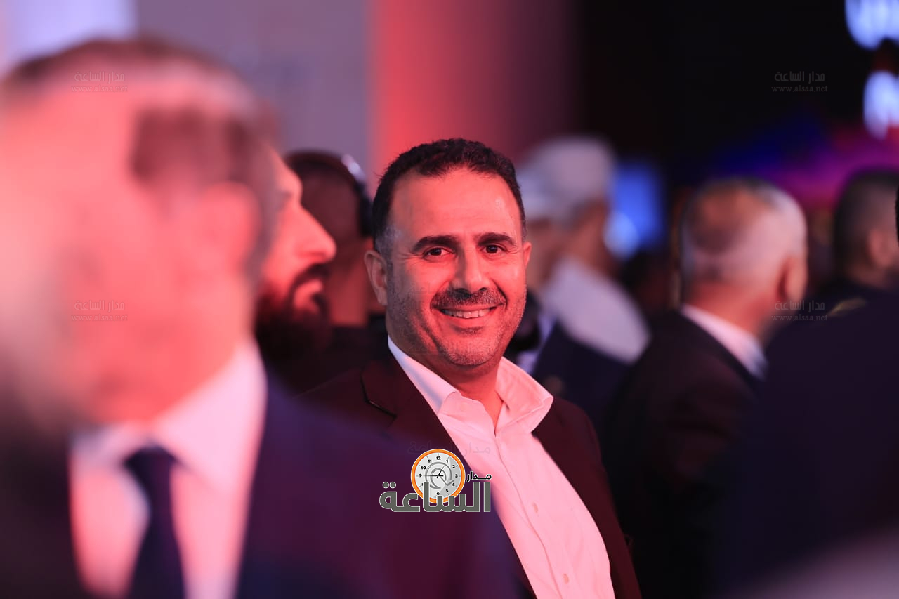 Madar Al-Saa Images 0.7389054385837871