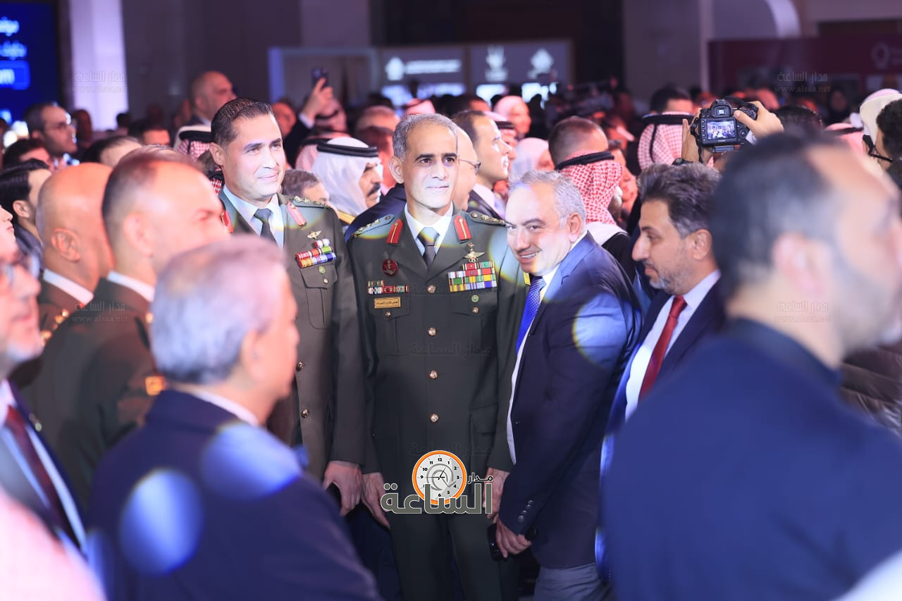 Madar Al-Saa Images 0.7961720414857615