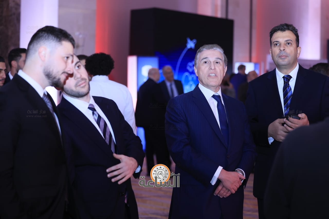 Madar Al-Saa Images 0.11242923905206215