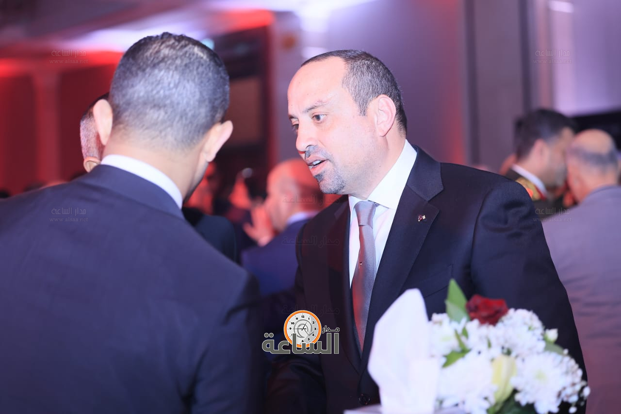 Madar Al-Saa Images 0.5301941844995489