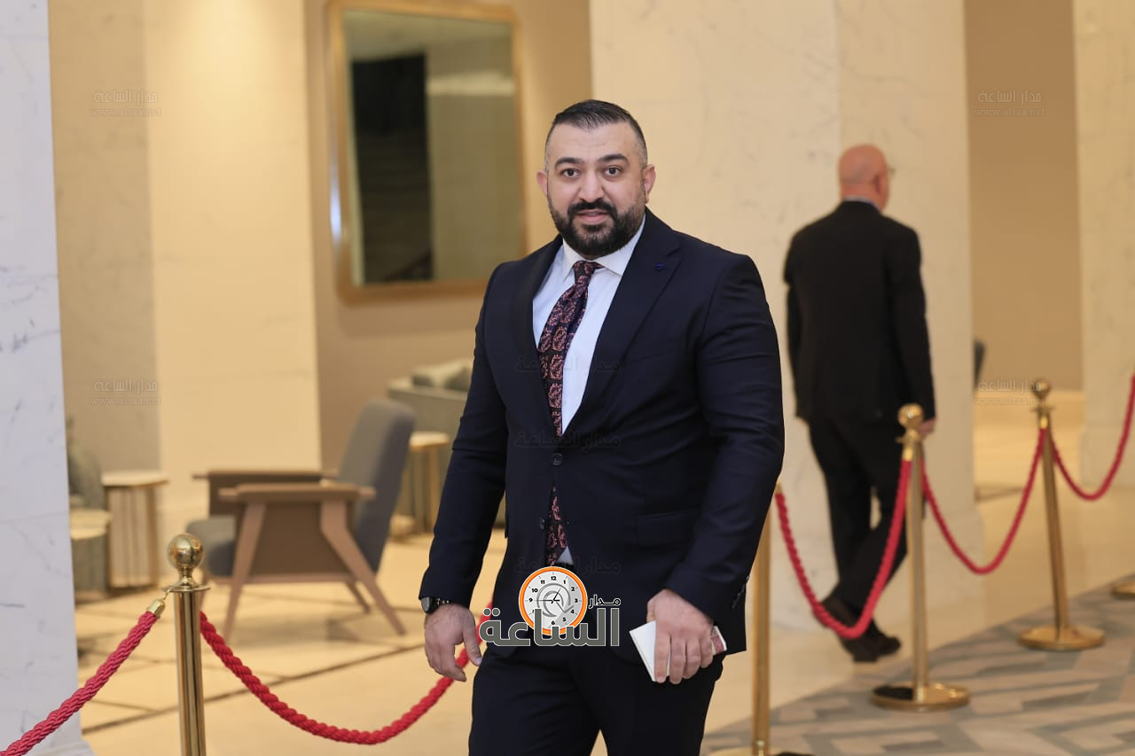 Madar Al-Saa Images 0.12241548022623971