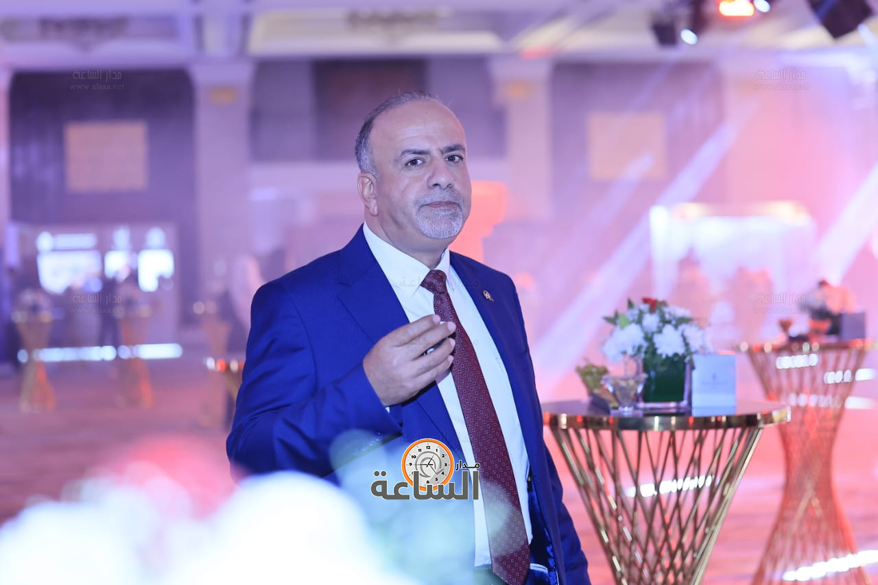 Madar Al-Saa Images 0.37628729724010346