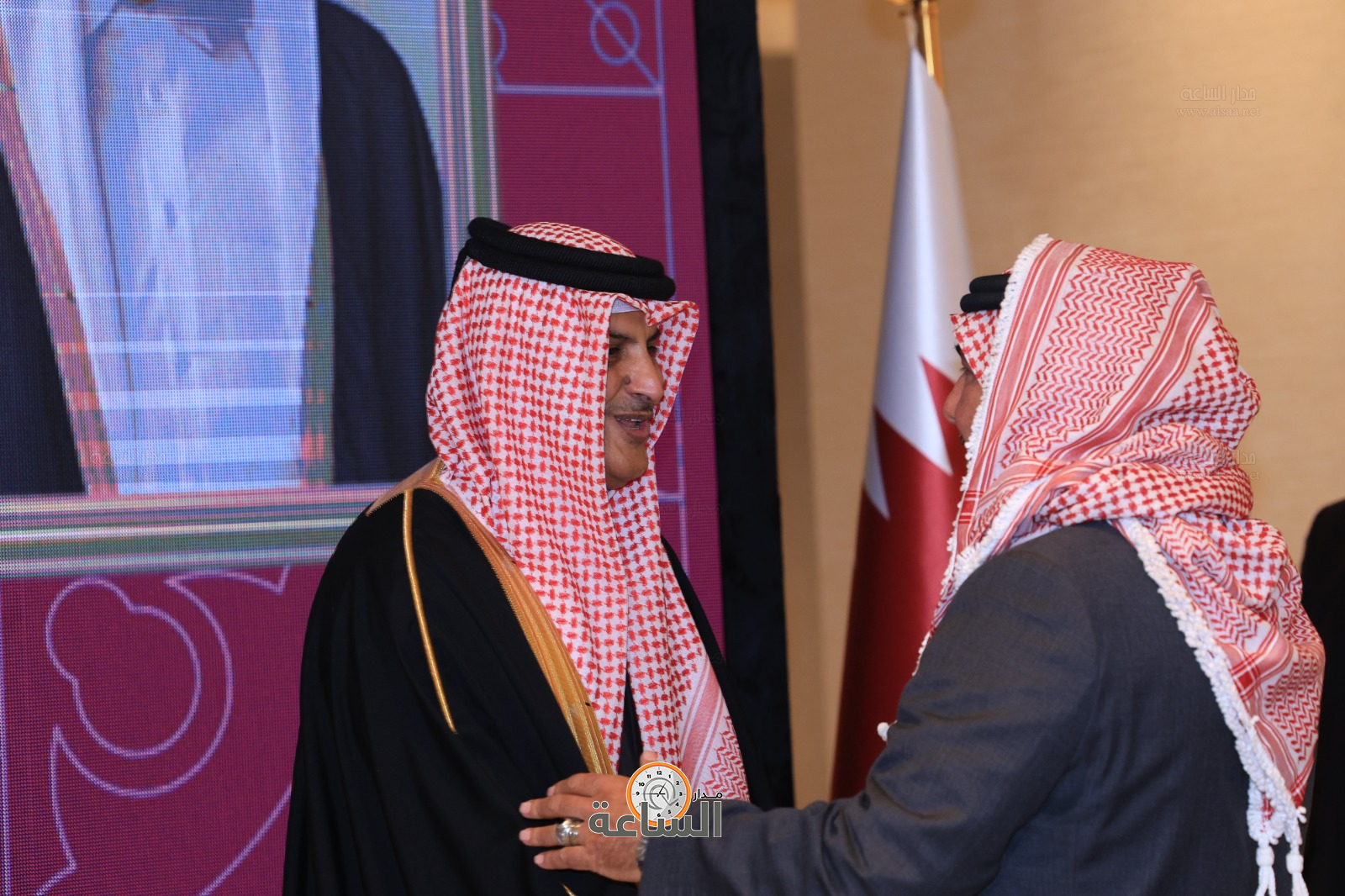 Madar Al-Saa Images 0.1345459403941025