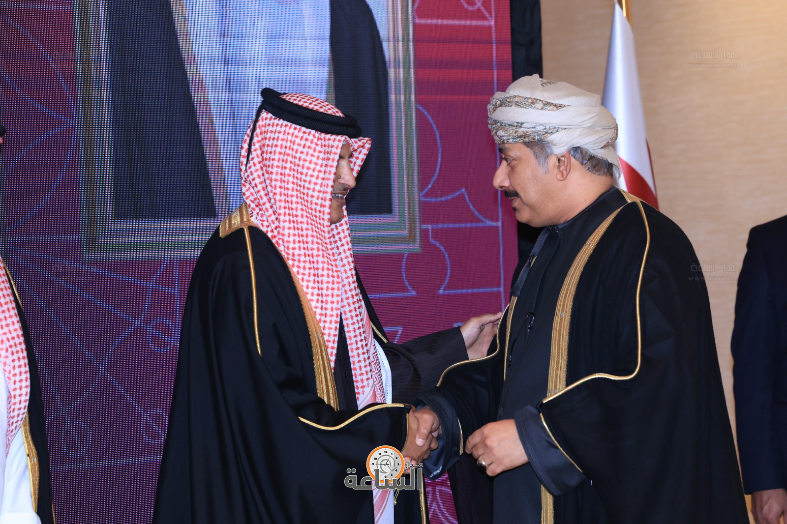 Madar Al-Saa Images 0.2363333049731675