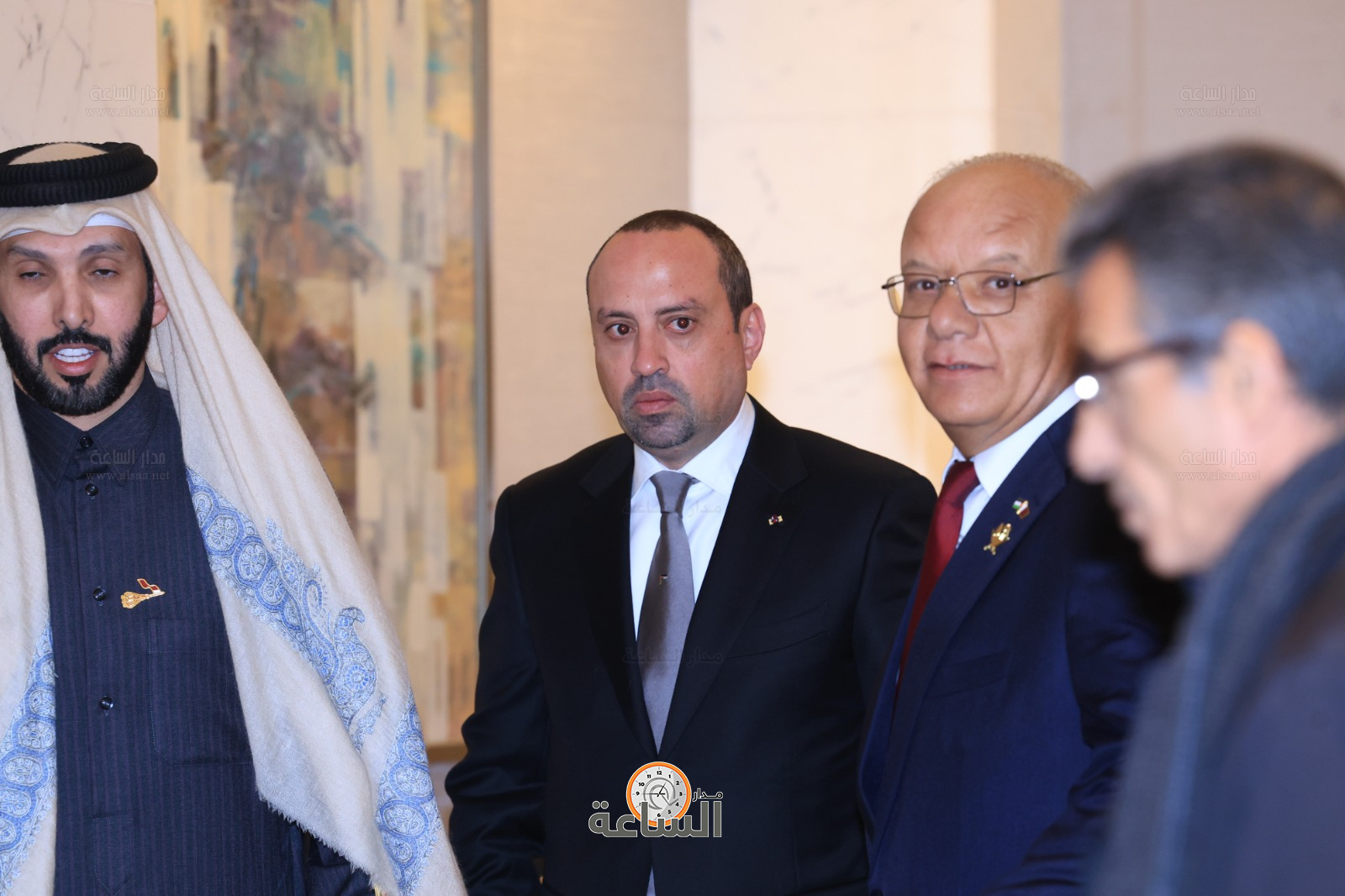 Madar Al-Saa Images 0.37178185655644347