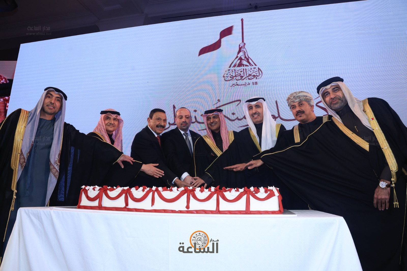 Madar Al-Saa Images 0.48898846162832255