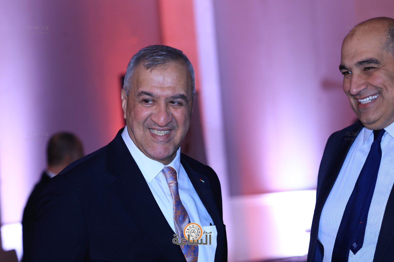 Madar Al-Saa Images 0.07396030818989985