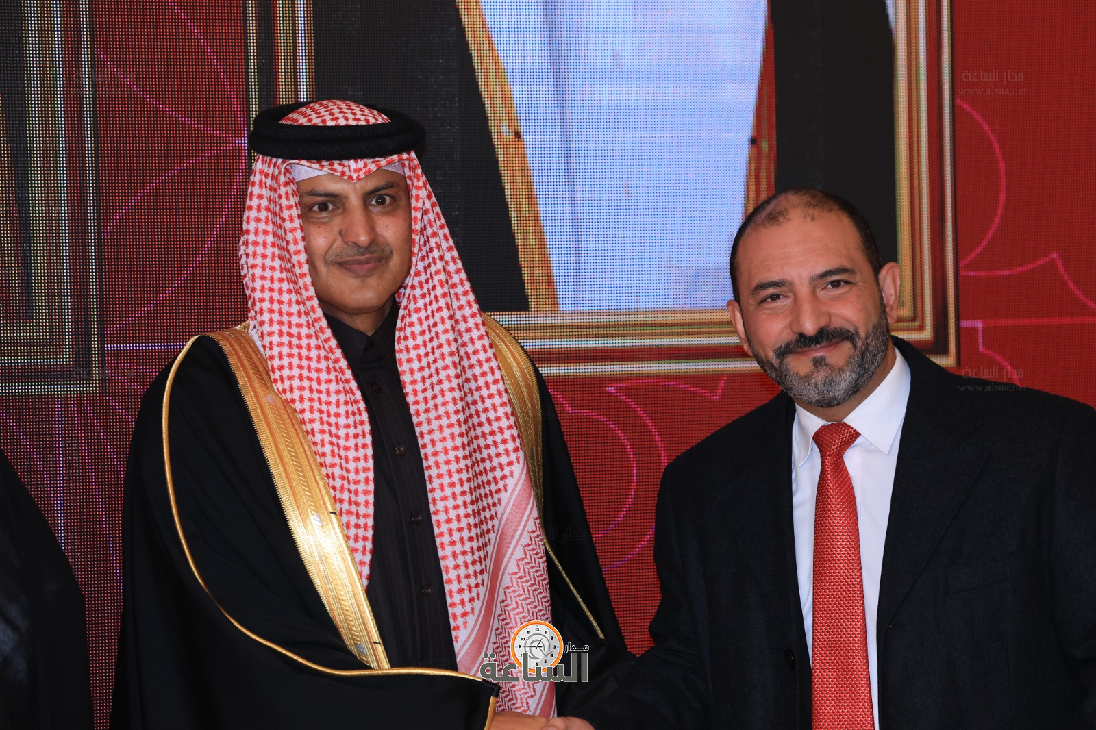 Madar Al-Saa Images 0.39645067632598885